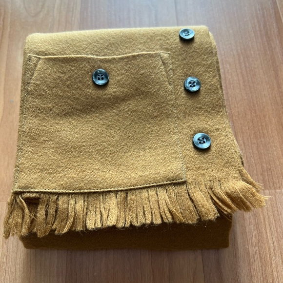 Vintage Sears Scardigan All Wool Button Scarf Vest Tan Fringe - Picture 10 of 10